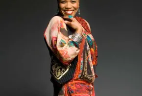 Dee Dee Bridgewater