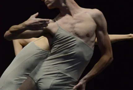 Sharon Eyal_ Gai Behar_ L-E-V R1 André Le Corre