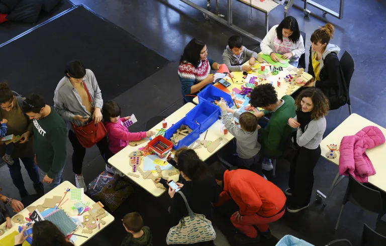 Talleres de reciclaje creativo 