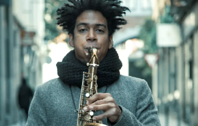 César Filiú Dougas © kaothicalice