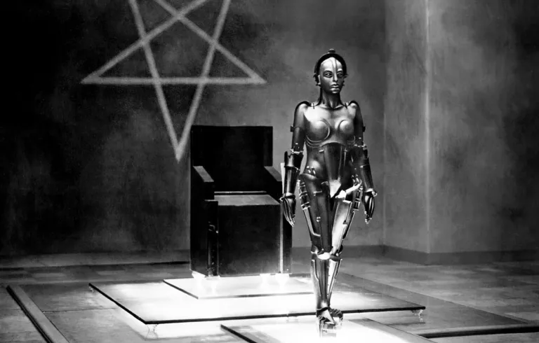 Jueves: Mucho más que cine mudo
