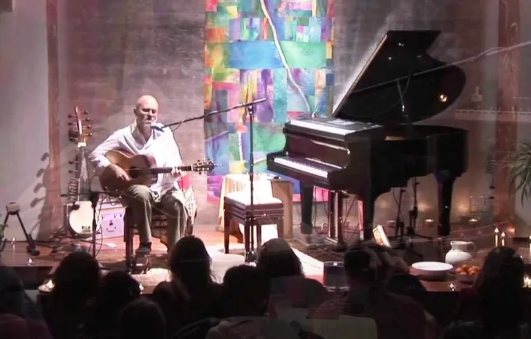 Lección musical de Eduardo Laguillo