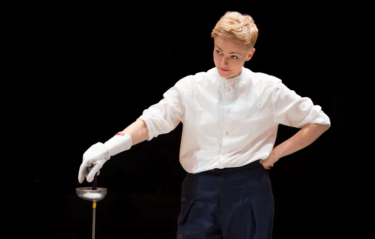 Maxine Peake "Hamlet"