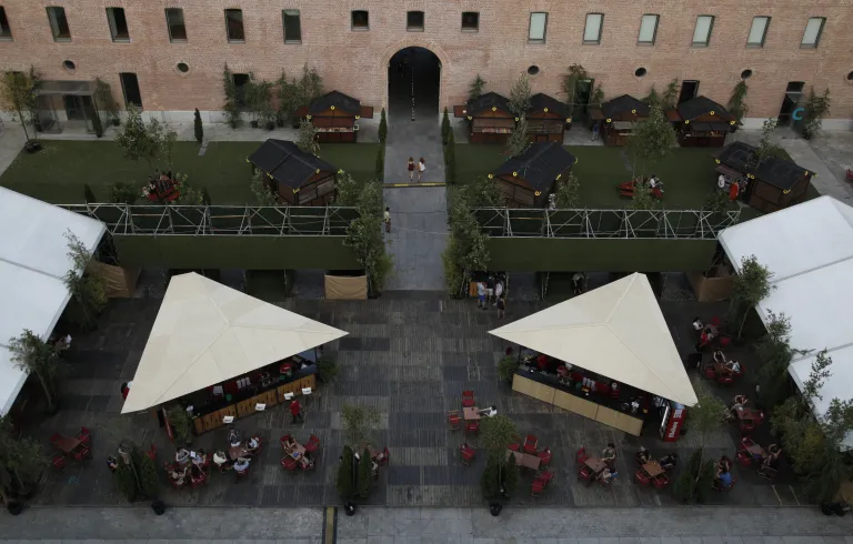 Terraza Cine Garden Conde Duque