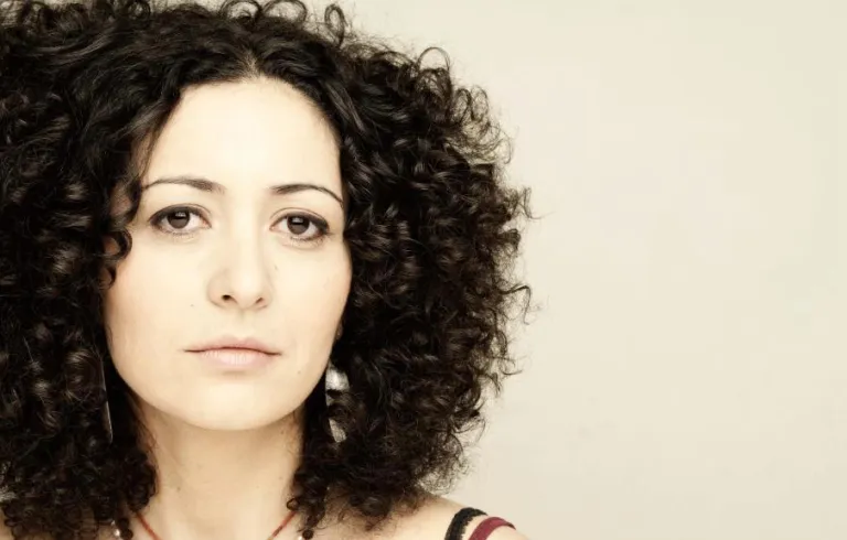 Cuando la tierra suena: concierto y charla con Sara Veneros